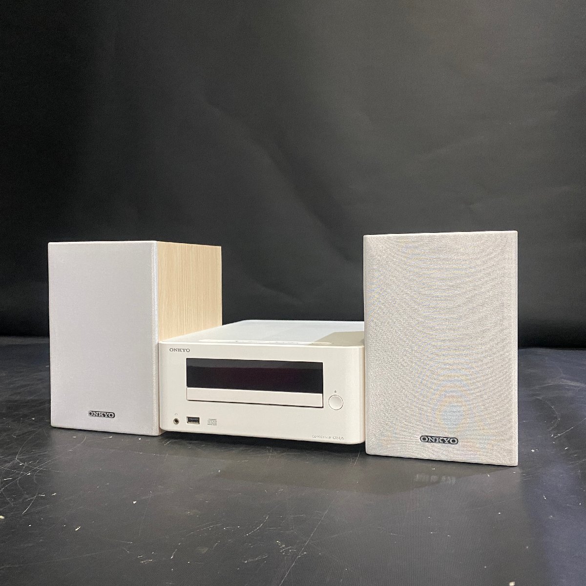 ONKYO CR-U6 ミニコンポ ホワイト ONKYO オンキヨー X-U6 CDレシーバー